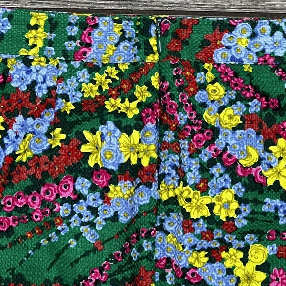 Talbots Green Floral Staight Pencil Skirt Size 2 Woven 28 1/2 Waist Stretch - Picture 12 of 16